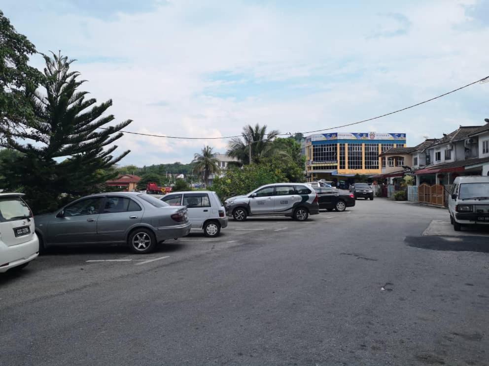 Nice Stay Hotel Raub Esterno foto