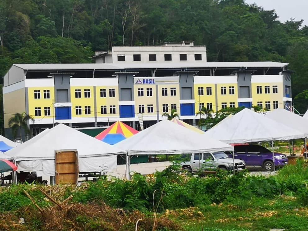 Nice Stay Hotel Raub Esterno foto
