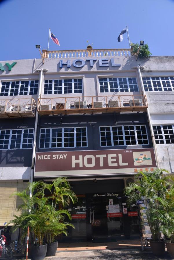 Nice Stay Hotel Raub Esterno foto